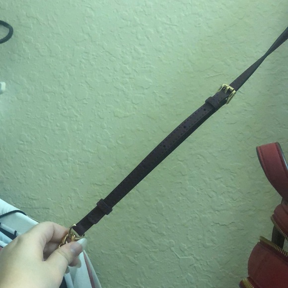 Authentic Michael Kors Crossbody - Picture 6 of 8